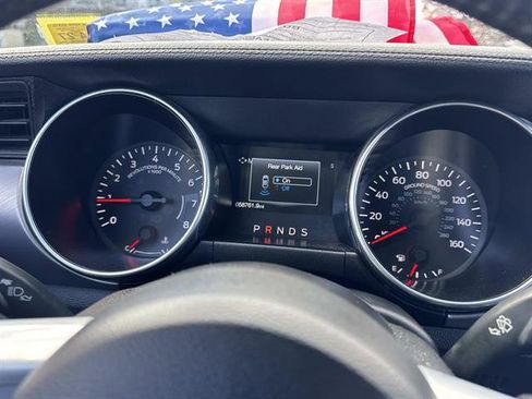 Used 2022 Ford Mustang Premium RWD image 19