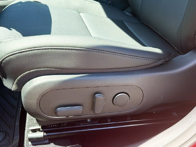 New 2026 Hyundai Kona Limited FWD image 19