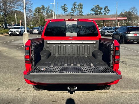 New 2026 Nissan Frontier SV w/ SV Convenience Package AWD/4WD image 18