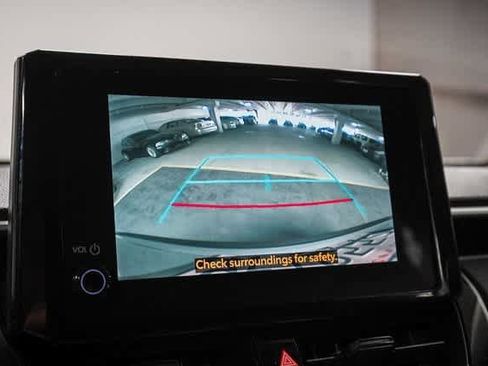 Certified 2023 Toyota Corolla Cross LE image 27