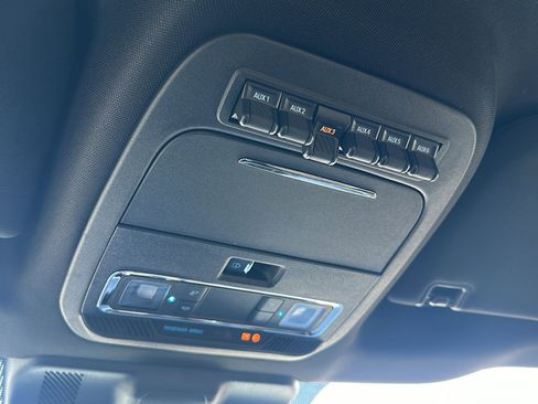 Used 2026 Ford F350 Lariat w/ Chrome Package image 37