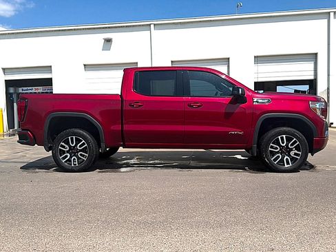 Used 2020 GMC Sierra 1500 AT4 w/ AT4 Premium Package AWD/4WD image 5