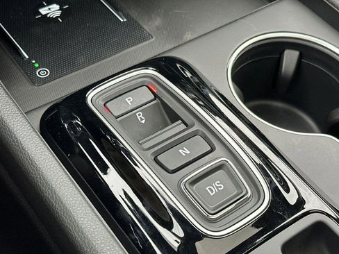 New 2025 Honda Pilot Touring image 26