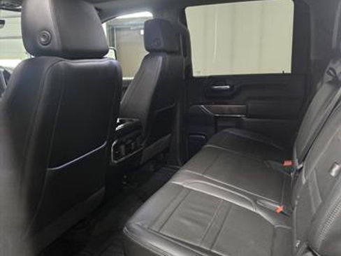 Certified 2022 GMC Sierra 3500 Denali w/ Denali Ultimate Package AWD/4WD image 12