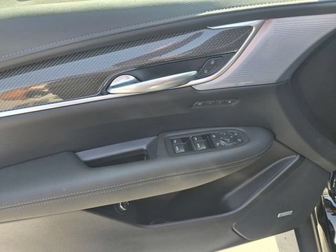 New 2026 Cadillac XT5 Sportv AWD/4WD image 23