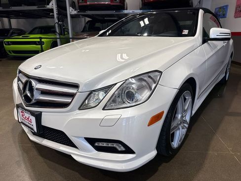 Used 2011 Mercedes-Benz E 550 Cabriolet image 40