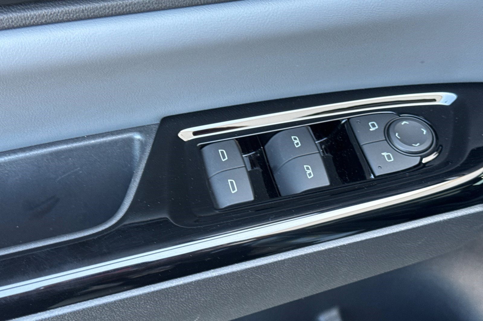 Certified 2024 Honda Prologue Touring image 13