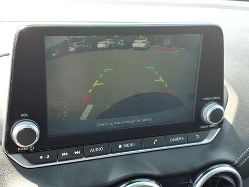 Certified 2023 Nissan Sentra SV FWD image 18
