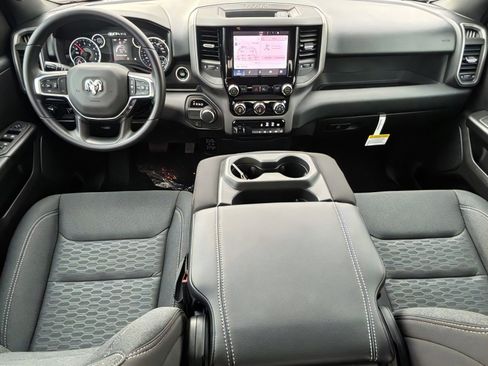 New 2026 RAM 1500 Express image 23