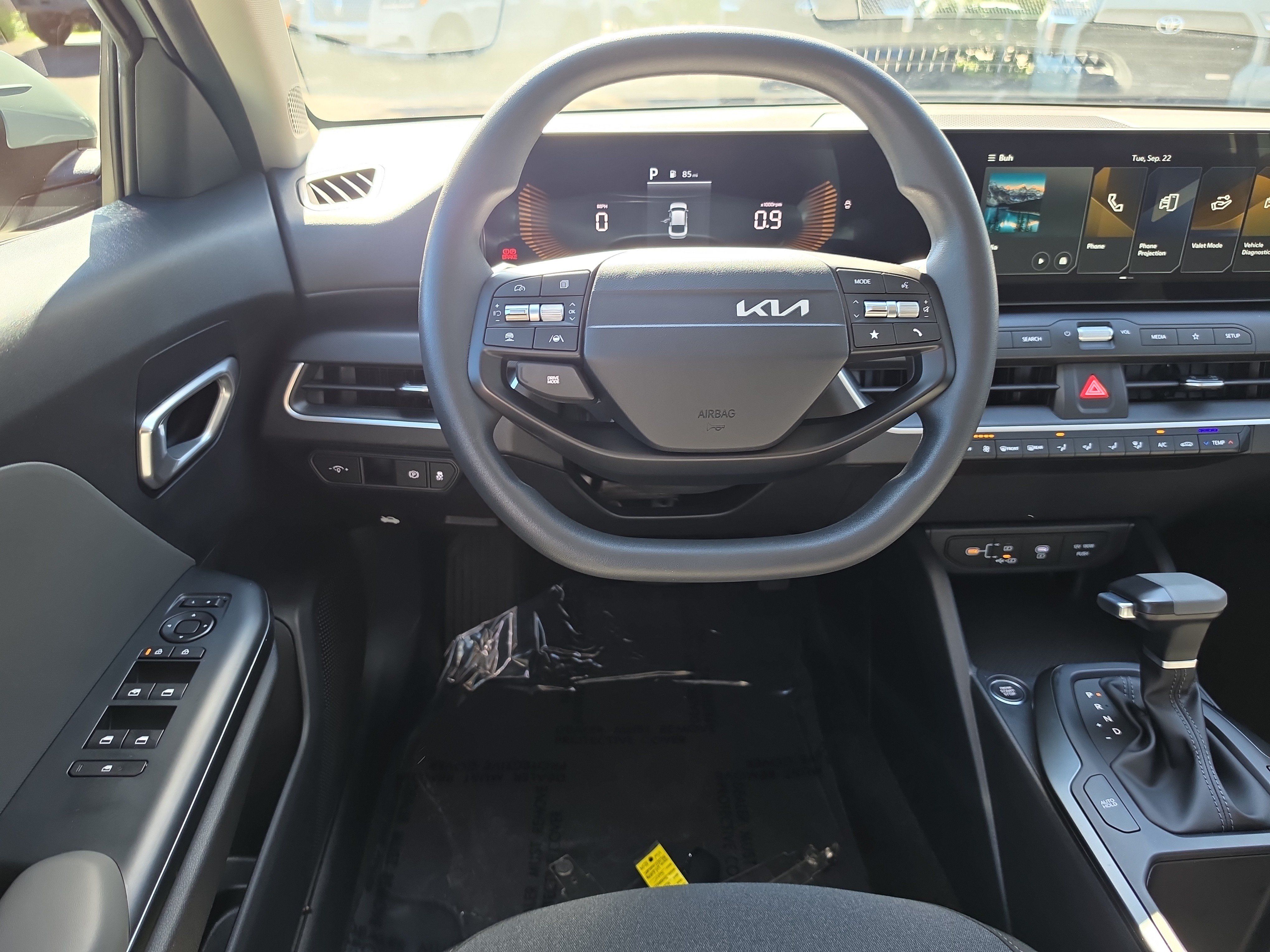 Used 2026 Kia K4 FWD image 12