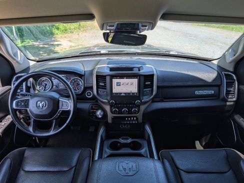 Used 2022 RAM 1500 Laramie AWD/4WD image 33