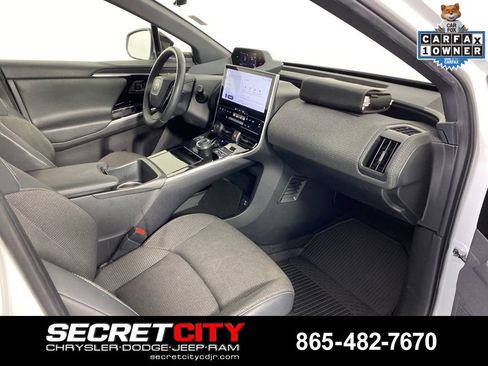 Used 2023 Toyota bZ4X XLE w/ Weather Package AWD/4WD image 34
