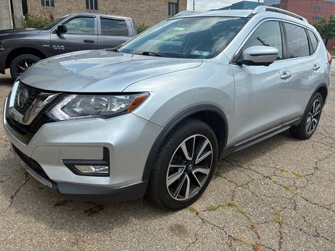 Used 2019 Nissan Rogue SL AWD/4WD image 1