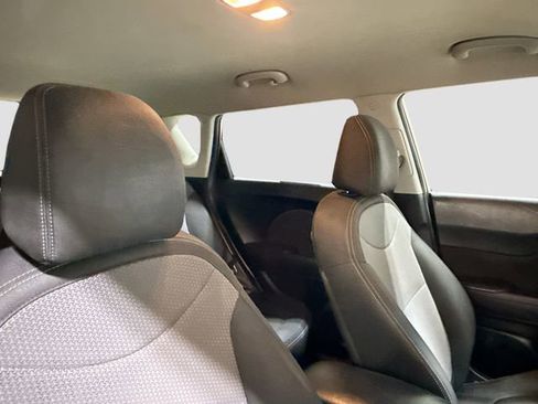 Used 2019 Kia Soul + FWD image 26