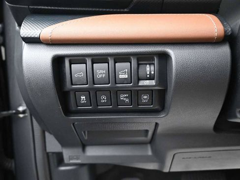 Used 2020 Subaru Forester Touring AWD/4WD image 12