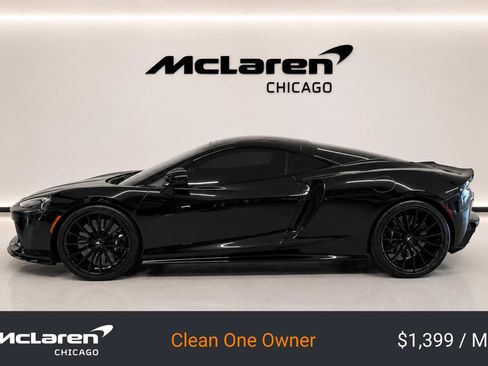 Used 2022 McLaren GT RWD image 14