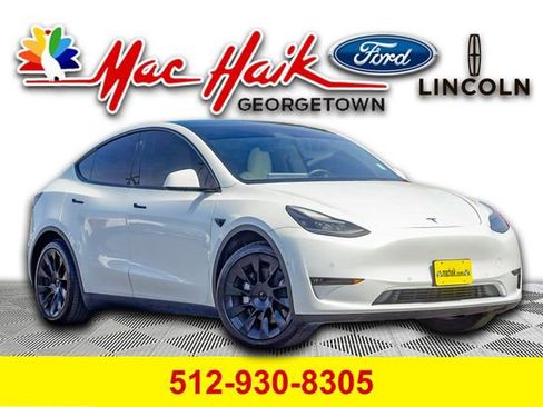 Used 2022 Tesla Model Y Long Range image 1