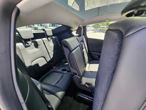 Used 2023 Tesla Model Y Long Range AWD/4WD image 69