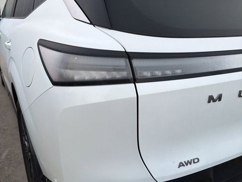 Used 2025 Nissan Murano Platinum w/ Cargo Package image 17