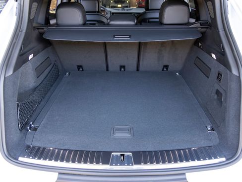 New 2026 Porsche Cayenne S AWD/4WD image 48
