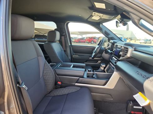 Used 2026 Toyota Tundra SR5 image 18
