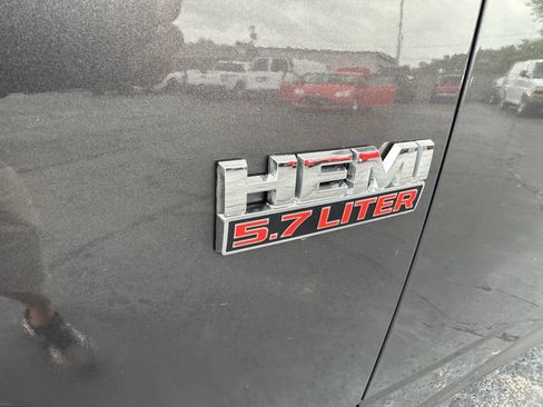 Used 2019 RAM 1500 Big Horn AWD/4WD image 6