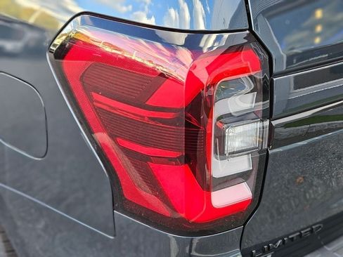 New 2024 Ford Expedition Limited AWD/4WD image 9