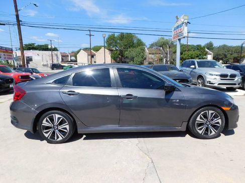 Used 2017 Honda Civic EX-L image 8