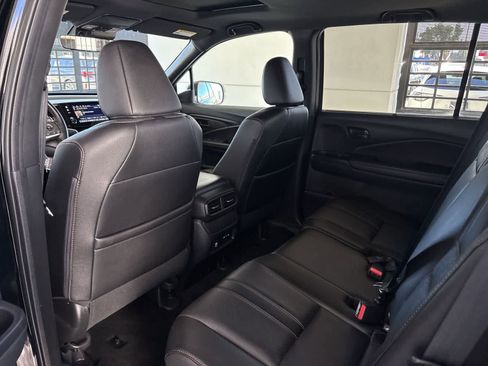 Certified 2024 Honda Passport TrailSport image 11