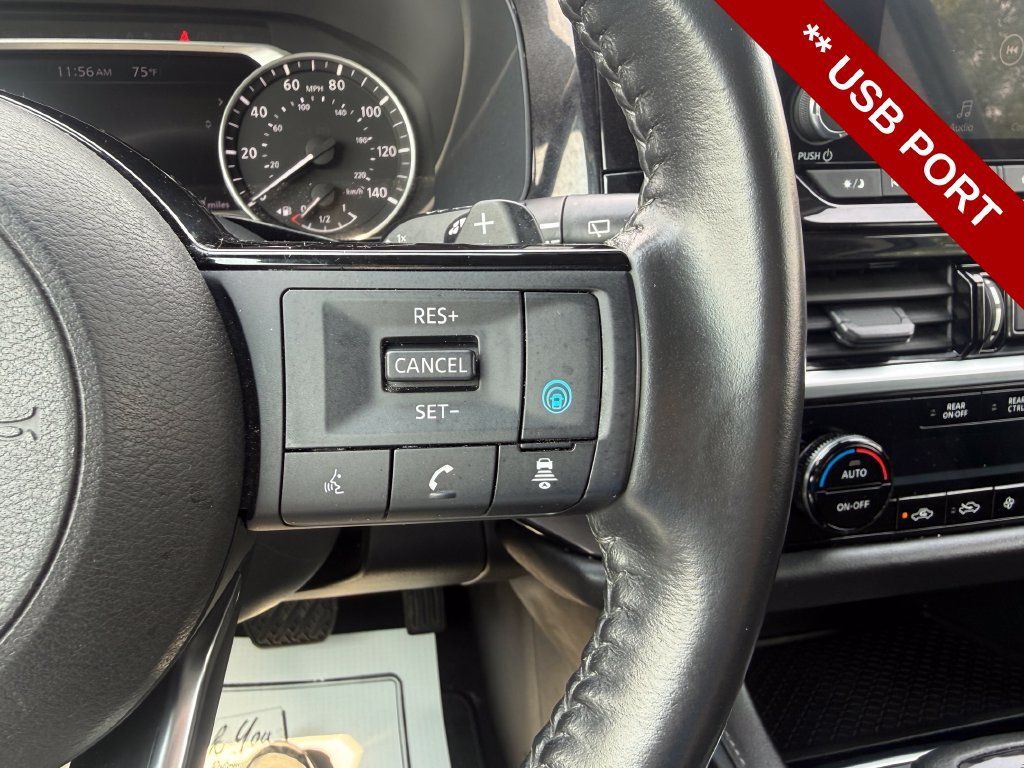Used 2023 Nissan Pathfinder SV w/ Cargo Package AWD/4WD image 18