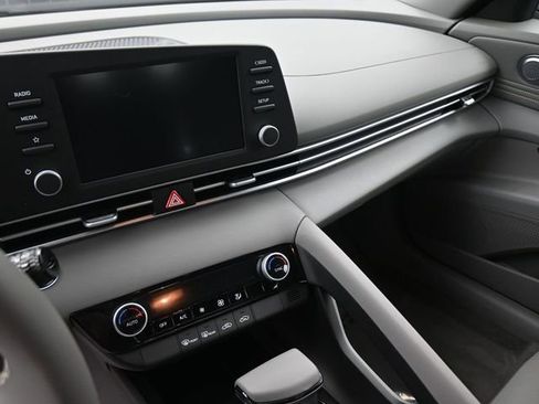 New 2026 Hyundai Elantra Sport image 19