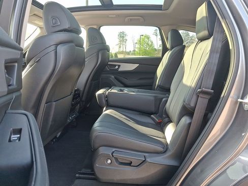 Used 2023 Acura MDX SH-AWD image 10