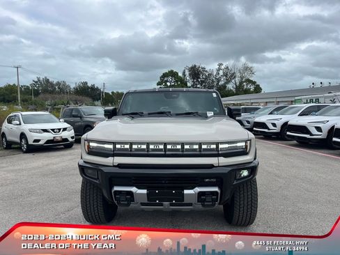 New 2026 GMC Hummer EV SUV image 3