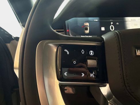 New 2026 Land Rover Range Rover SE AWD/4WD image 27