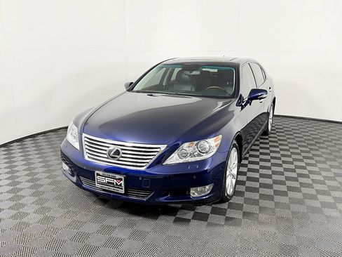 Used 2012 Lexus LS 460 AWD image 2