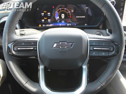 New 2026 Chevrolet Colorado ZR2 w/ ZR2 Bison Edition image 14