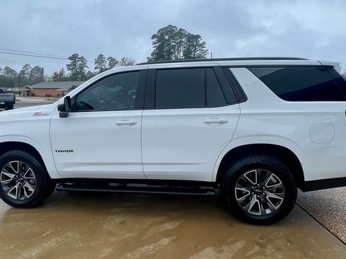 Used 2023 Chevrolet Tahoe Z71 w/ Luxury Package image 4