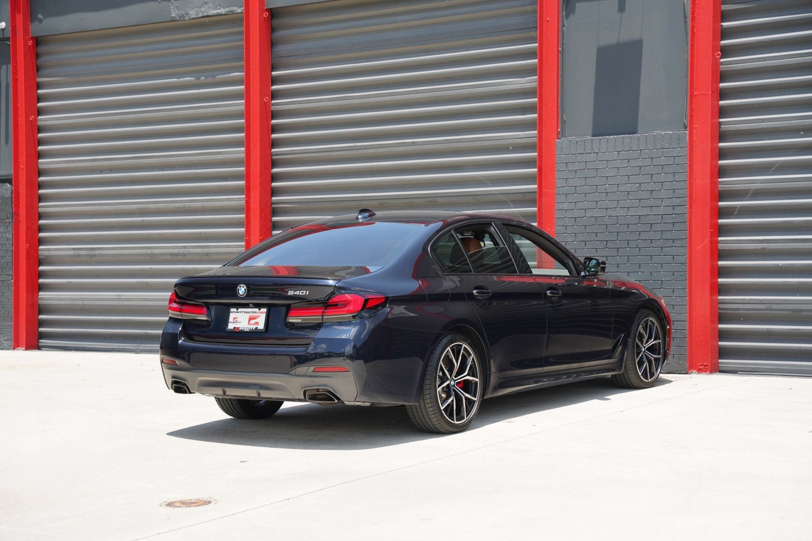 Used 2023 BMW 540i w/ M Sport Package RWD image 10