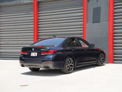 Used 2023 BMW 540i w/ M Sport Package RWD image 10