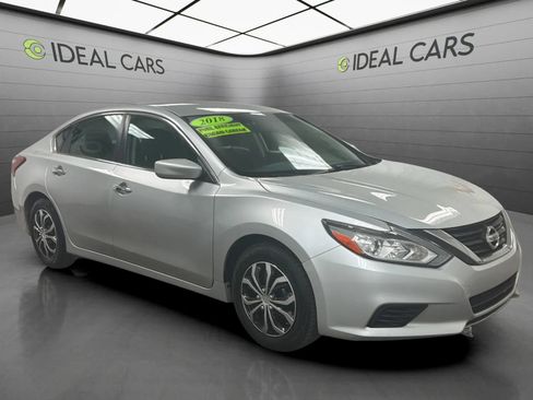 Used 2018 Nissan Altima 2.5 S w/ S Convenience Package FWD image 3