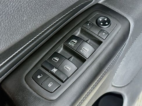 Used 2021 Dodge Durango GT AWD/4WD image 17