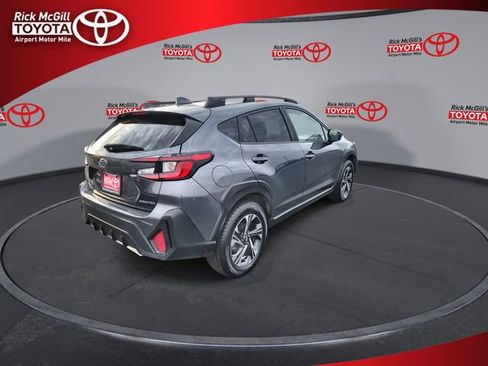 Used 2024 Subaru Crosstrek 2.0i Premium image 8