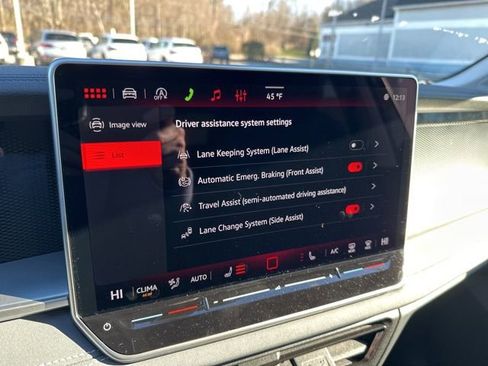 New 2026 Volkswagen Tiguan SE image 15