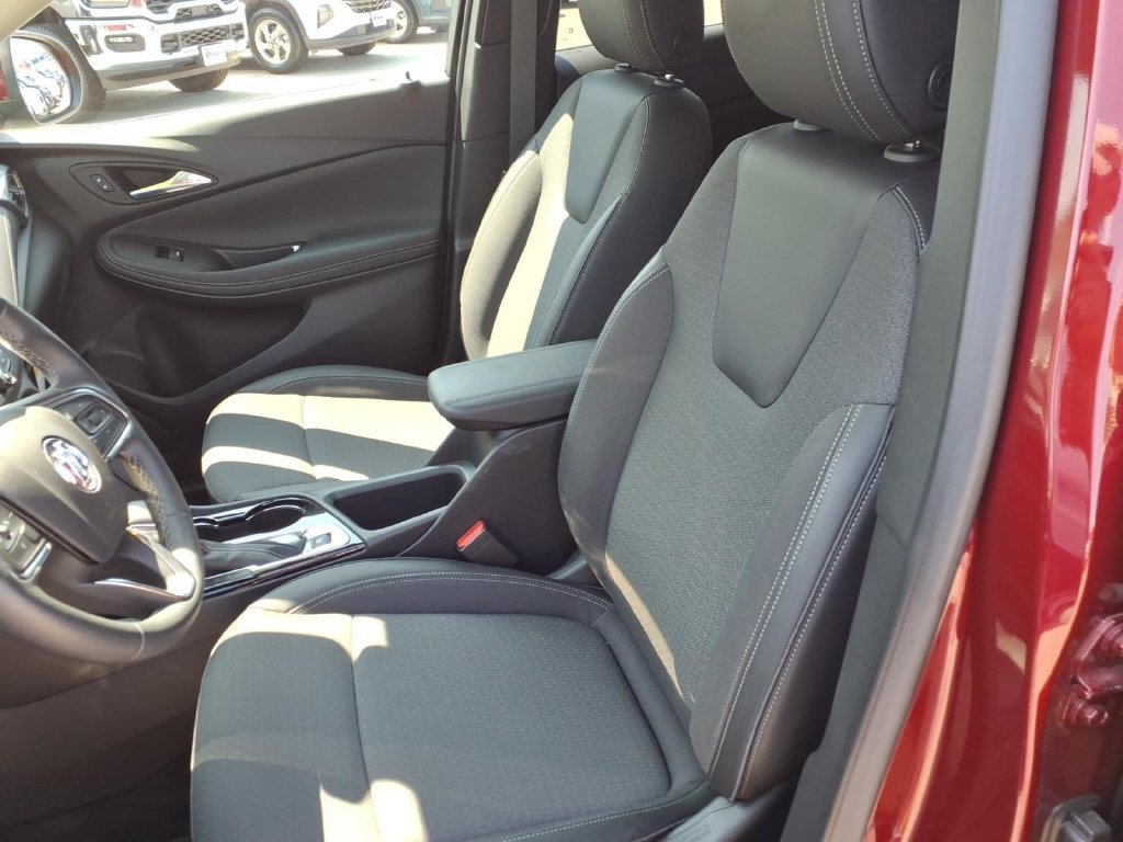 Used 2023 Buick Encore GX Select w/ Sport Touring Package FWD image 19