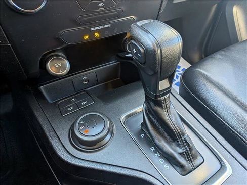 Used 2019 Ford Ranger XL image 12