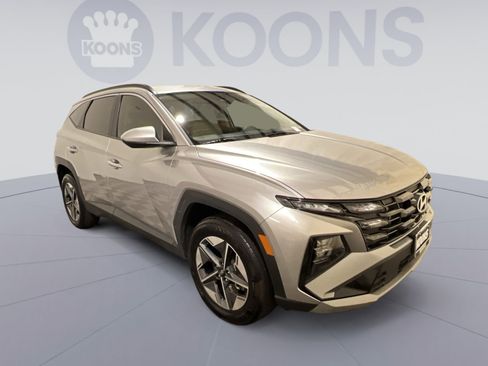 Used 2025 Hyundai Tucson SEL AWD/4WD image 2