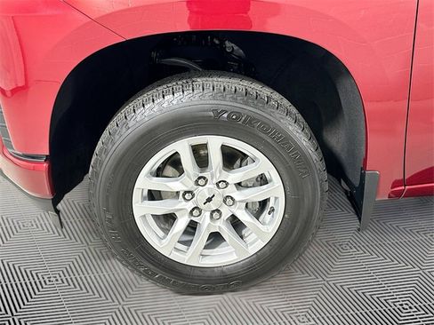 Used 2020 Chevrolet Silverado 1500 RST w/ All-Star Edition image 28