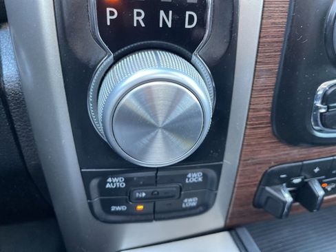 Used 2018 RAM 1500 Laramie image 24