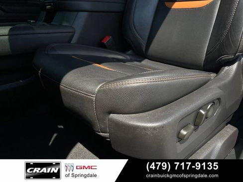 Used 2024 GMC Sierra 2500 AT4 w/ AT4 Premium Plus Package AWD/4WD image 23