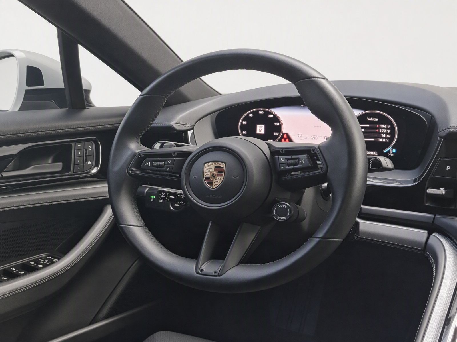 Used 2024 Porsche Panamera 4 AWD/4WD image 24